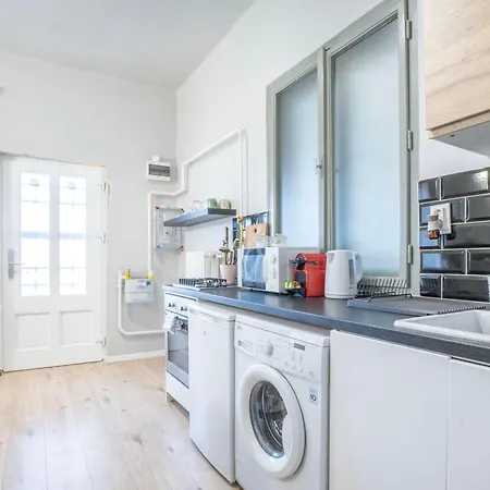 Stylish Broadway Near Parliament Z30 Appartement